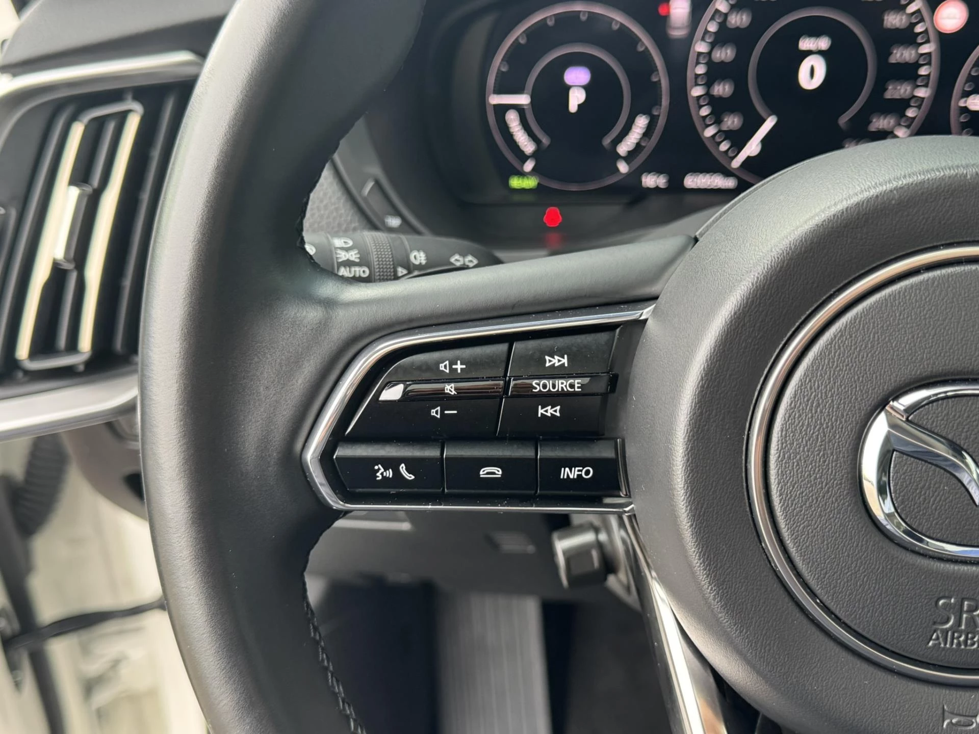 Hoofdafbeelding Mazda CX-60