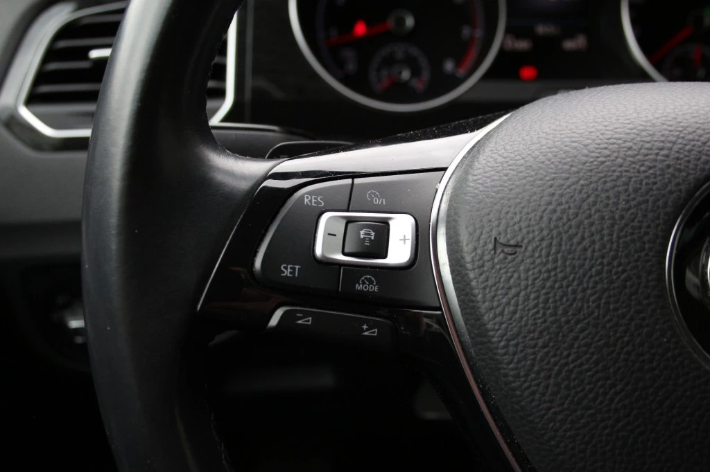 Hoofdafbeelding Volkswagen Golf Sportsvan