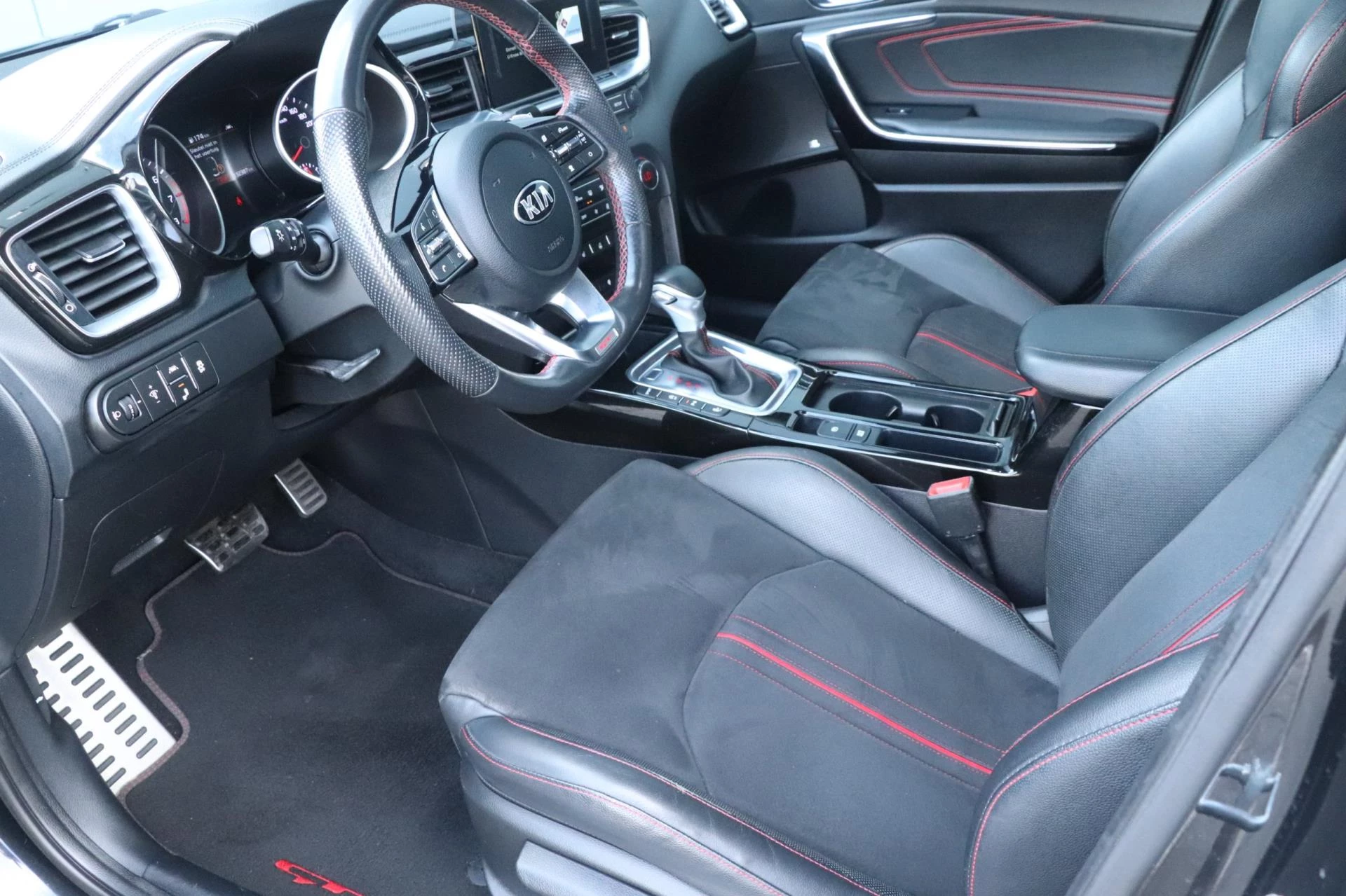 Hoofdafbeelding Kia Ceed