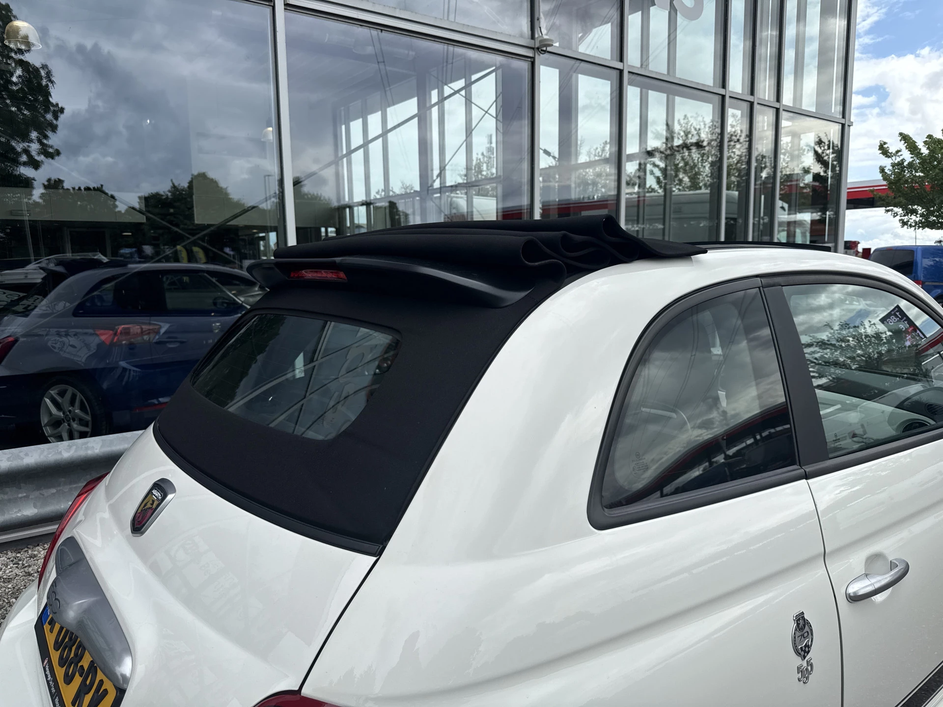 Hoofdafbeelding Fiat 500C