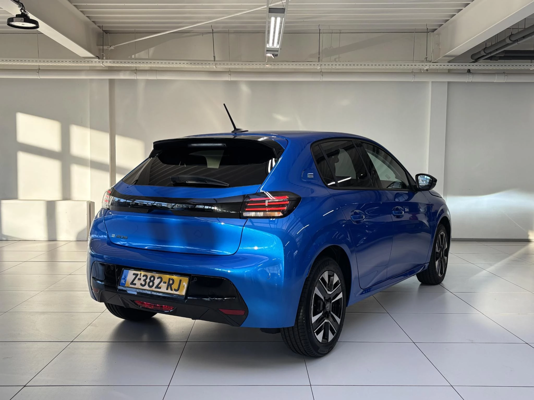 Hoofdafbeelding Peugeot e-208