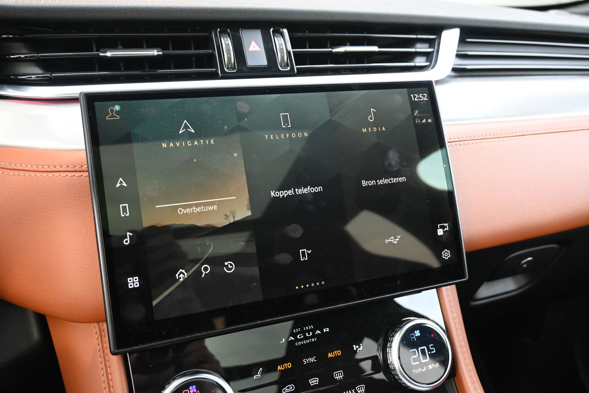 Hoofdafbeelding Jaguar F-PACE