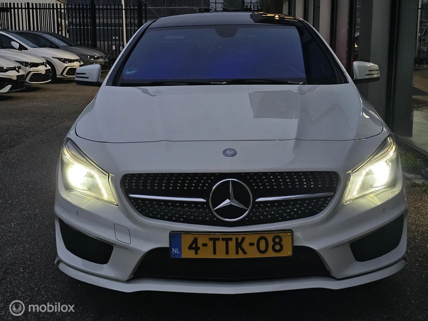 Hoofdafbeelding Mercedes-Benz CLA