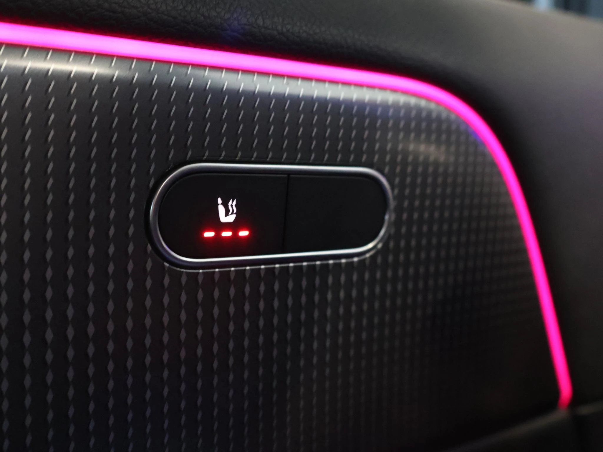 Hoofdafbeelding Mercedes-Benz EQA