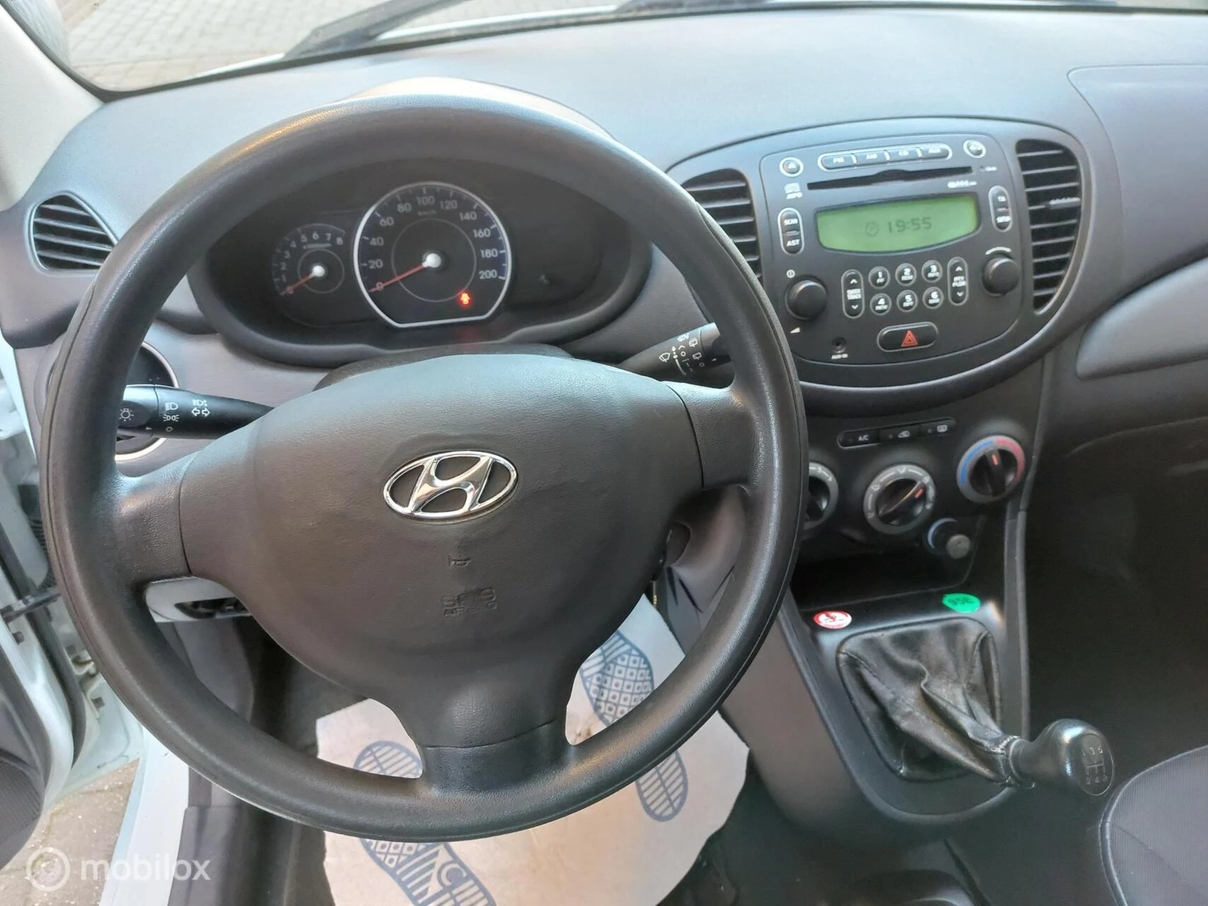 Hoofdafbeelding Hyundai i10