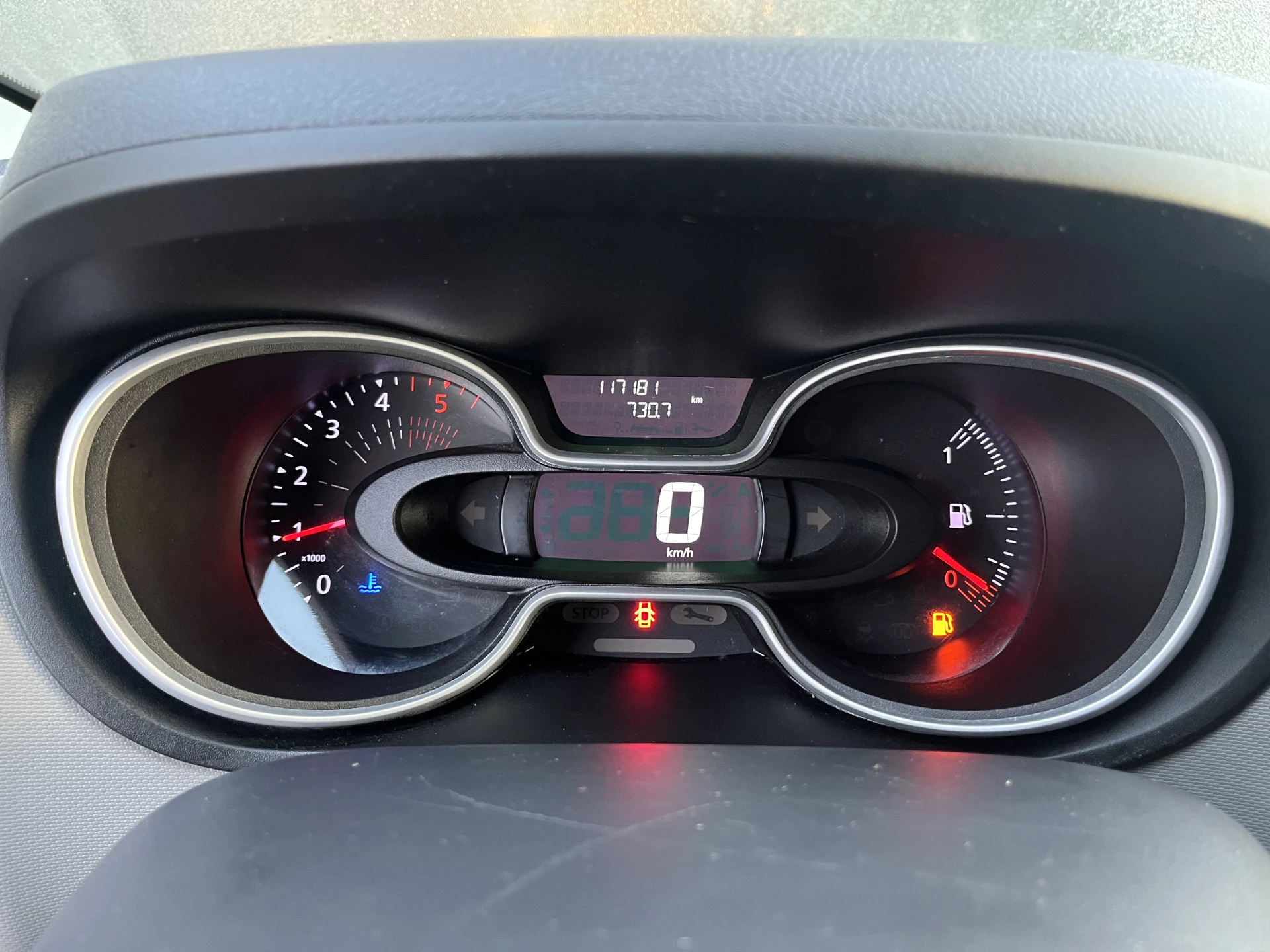 Hoofdafbeelding Nissan NV300