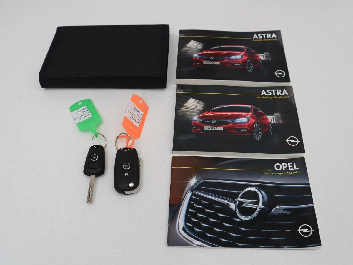 Hoofdafbeelding Opel Astra