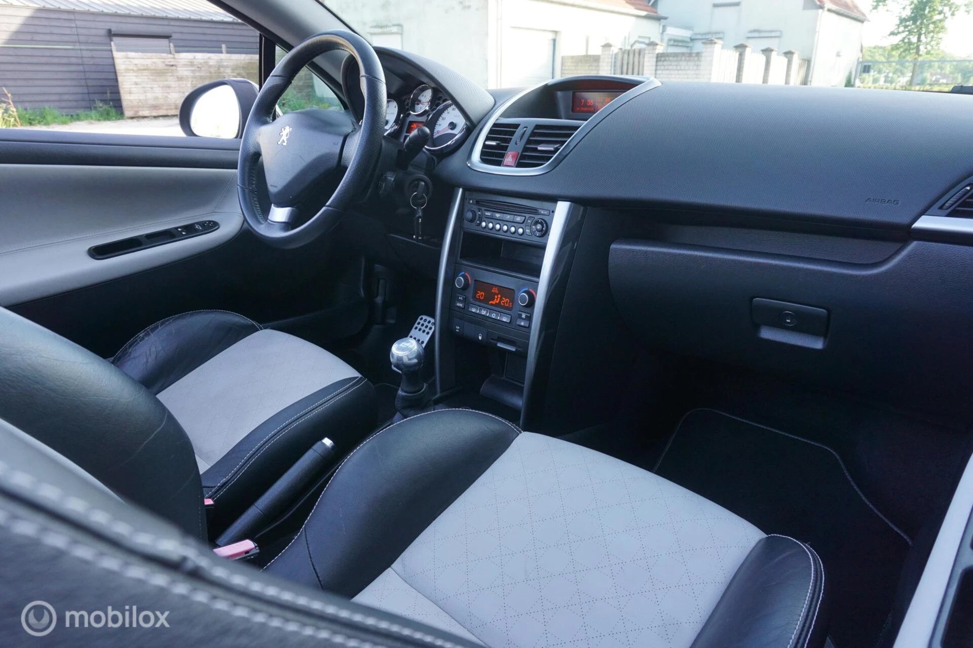 Hoofdafbeelding Peugeot 207