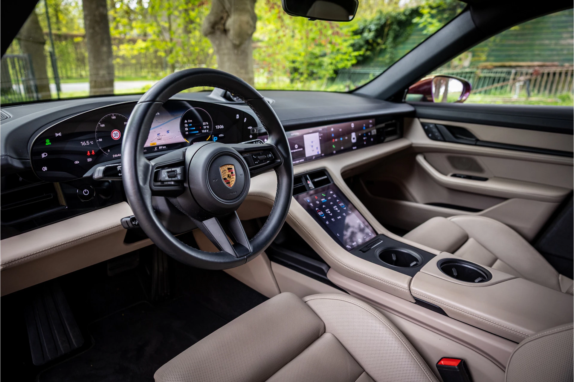 Hoofdafbeelding Porsche Taycan