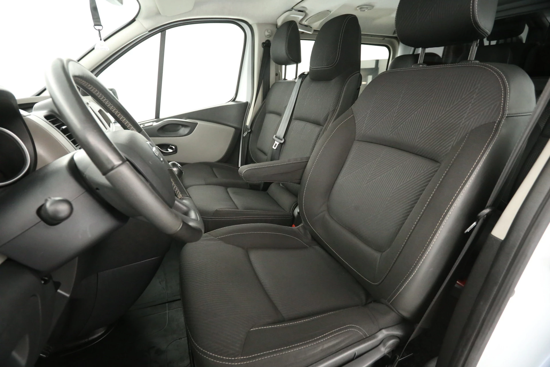 Hoofdafbeelding Nissan NV300