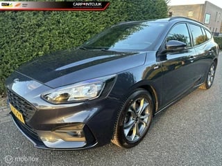 Ford Focus Wagon 1.0 EcoBoost Hybrid ST Line X Business