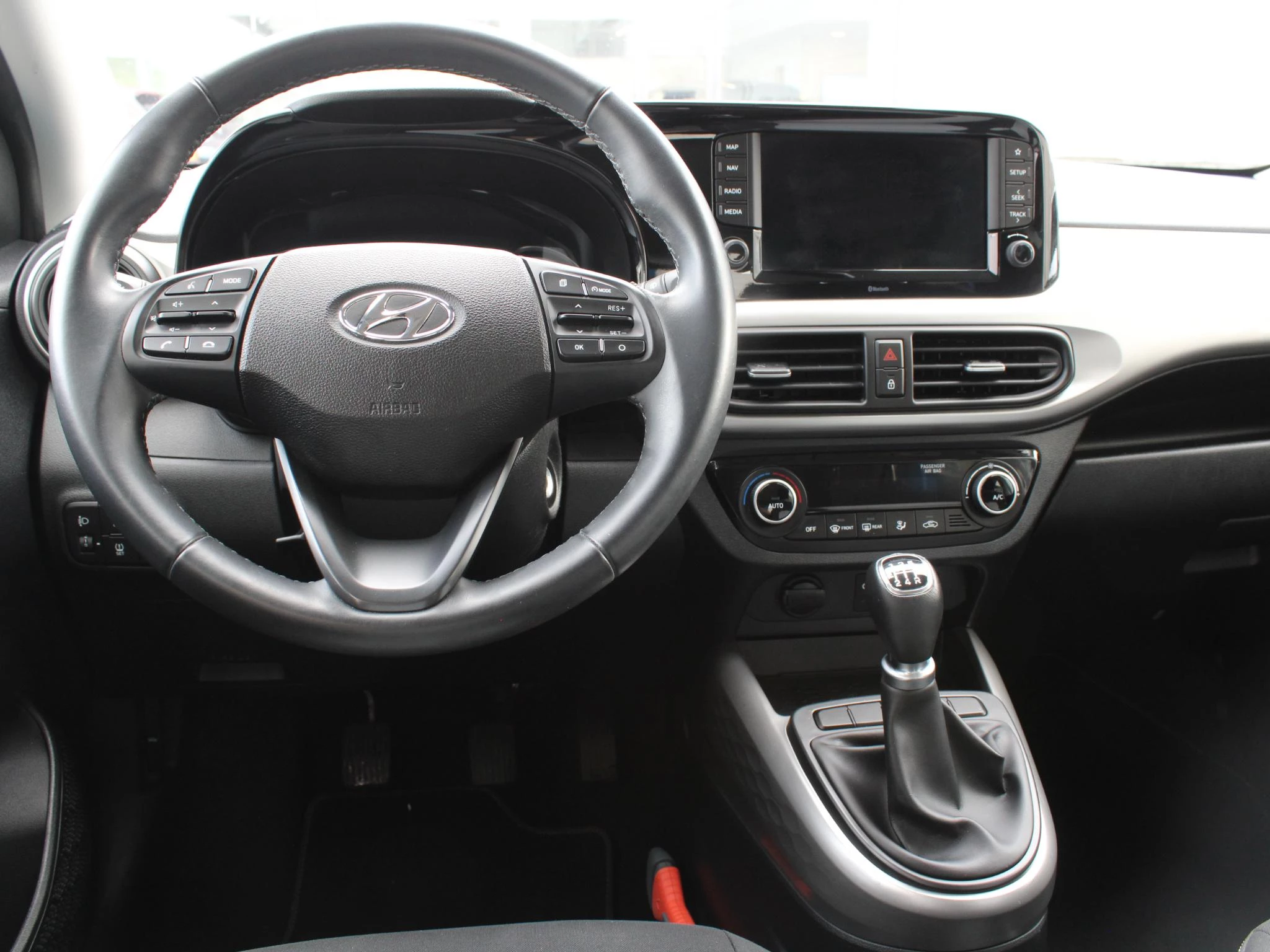 Hoofdafbeelding Hyundai i10