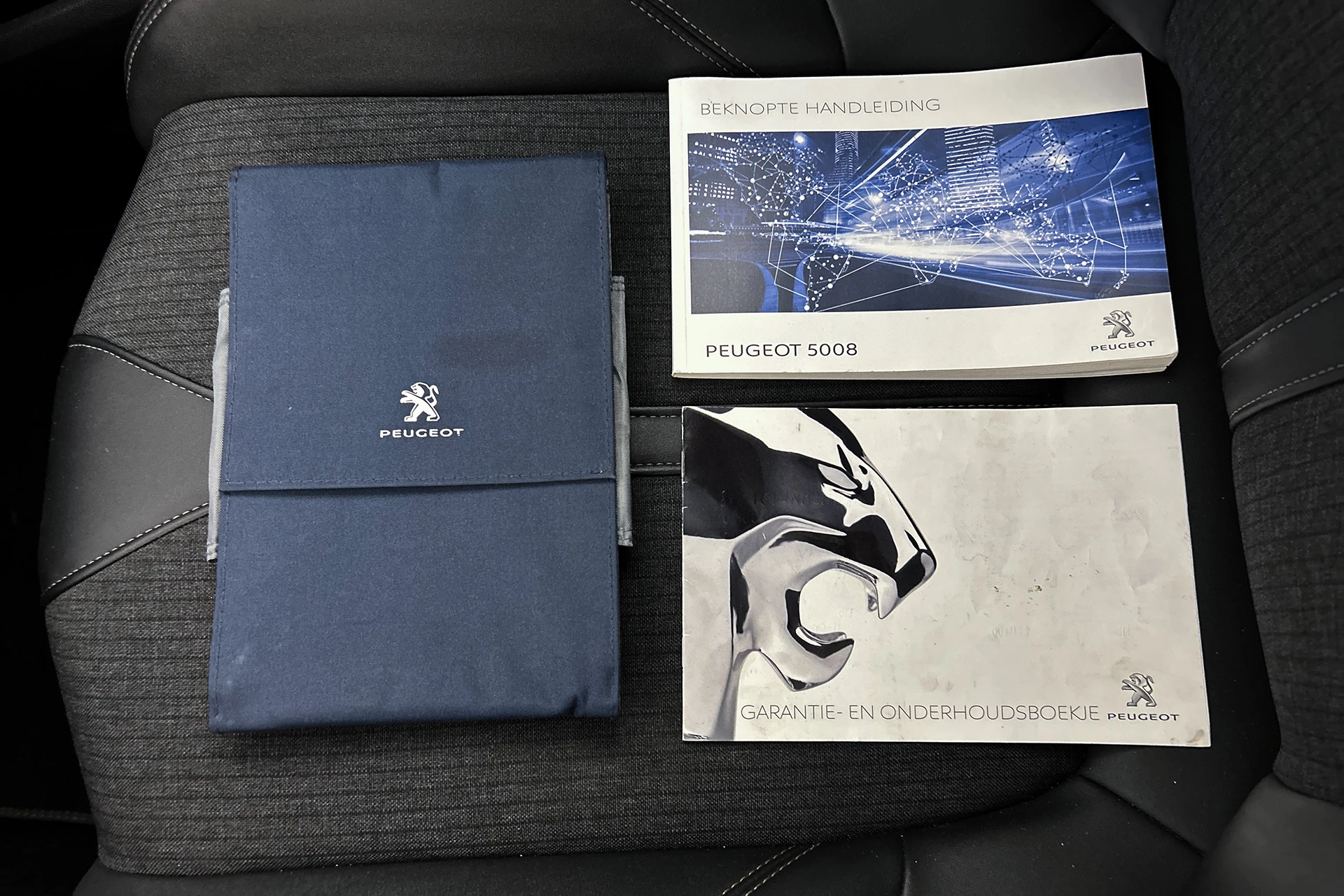 Hoofdafbeelding Peugeot 5008