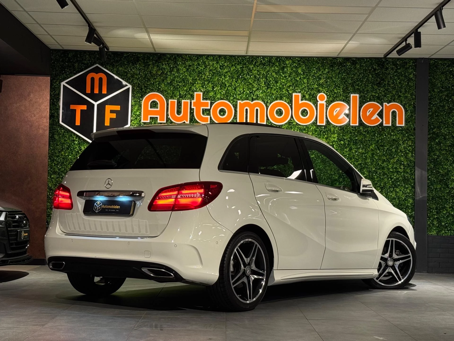 Hoofdafbeelding Mercedes-Benz B-Klasse
