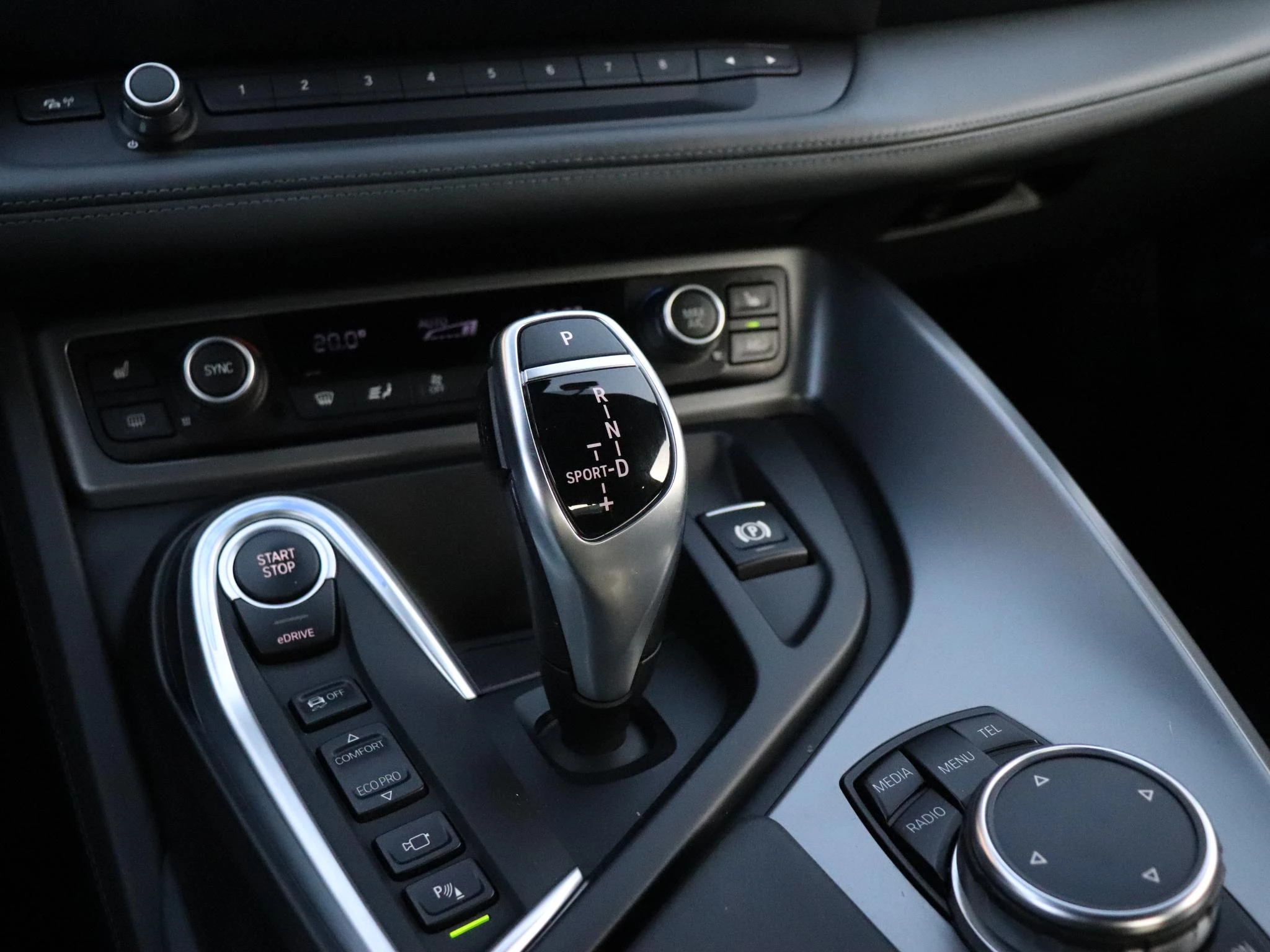 Hoofdafbeelding BMW i8