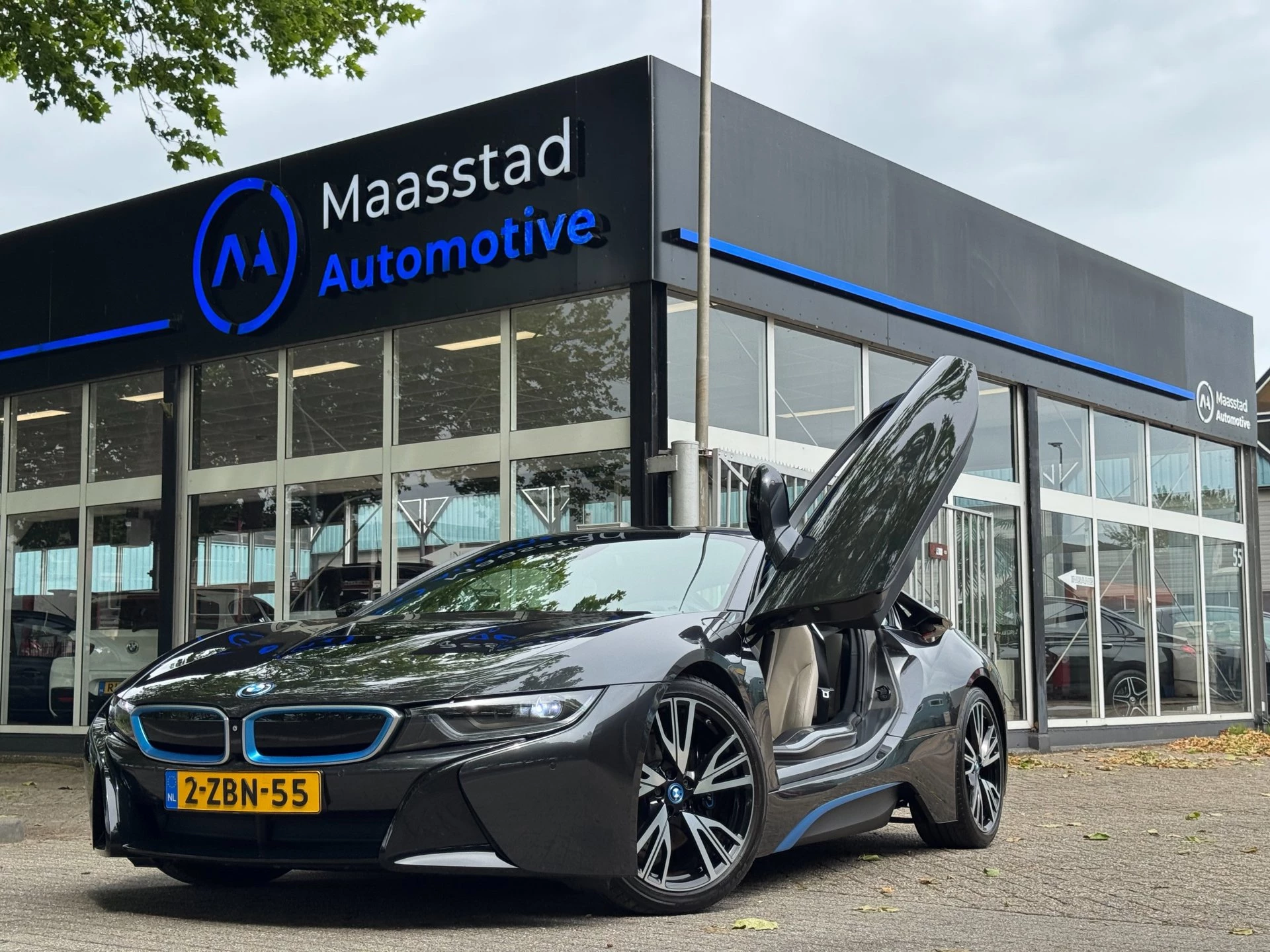Hoofdafbeelding BMW i8