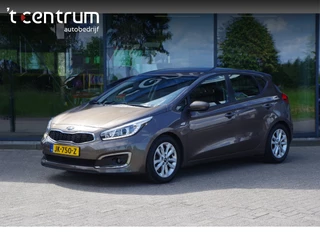 Kia cee'd 1.6 GDI First Edition, Trekhaak, Navigatie, Cruise Control, Camera