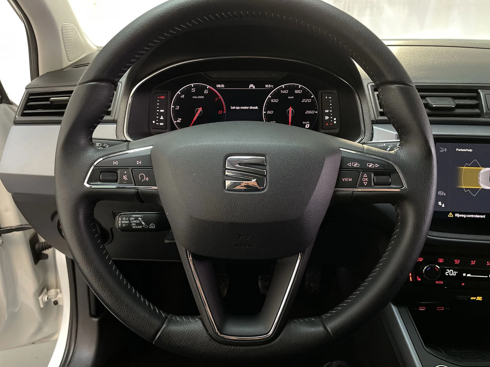 Hoofdafbeelding SEAT Arona