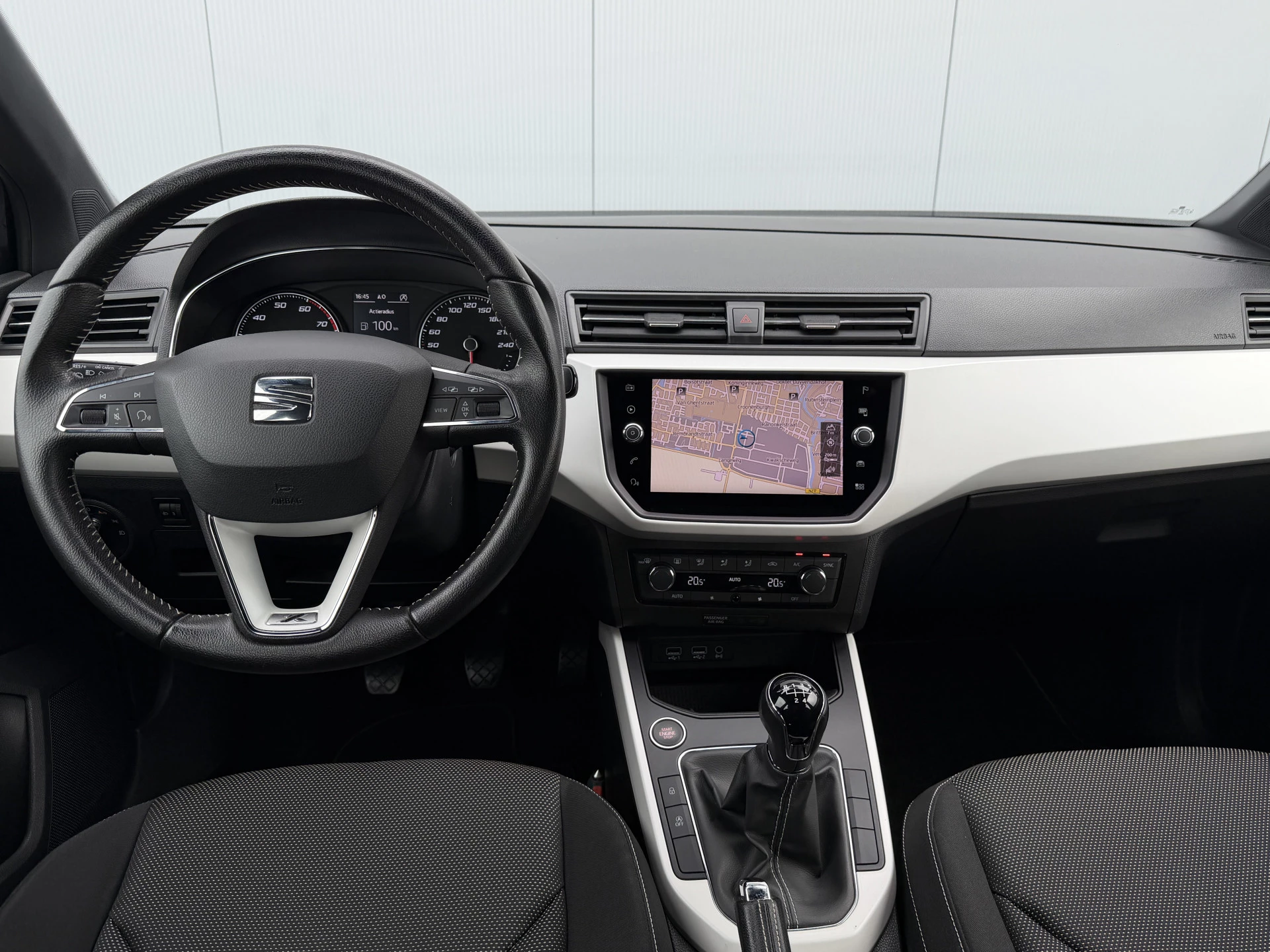 Hoofdafbeelding SEAT Arona