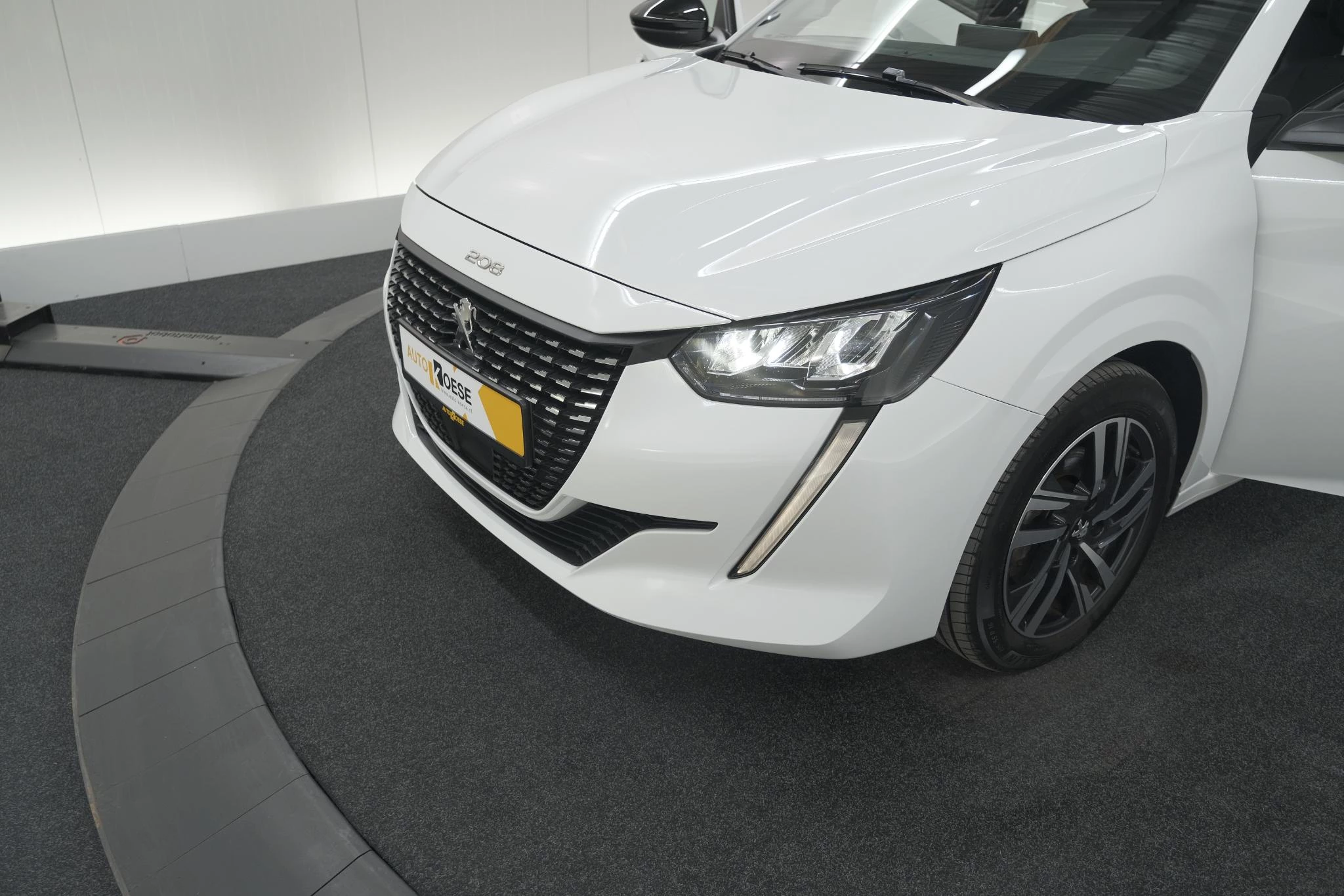 Hoofdafbeelding Peugeot 208