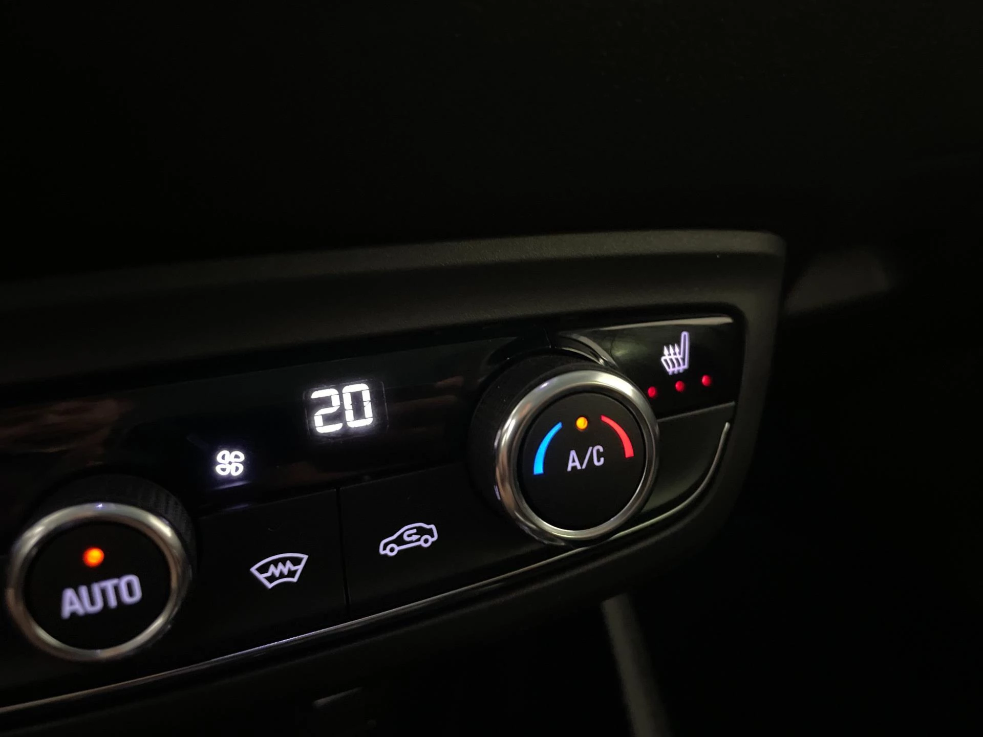 Hoofdafbeelding Opel Crossland