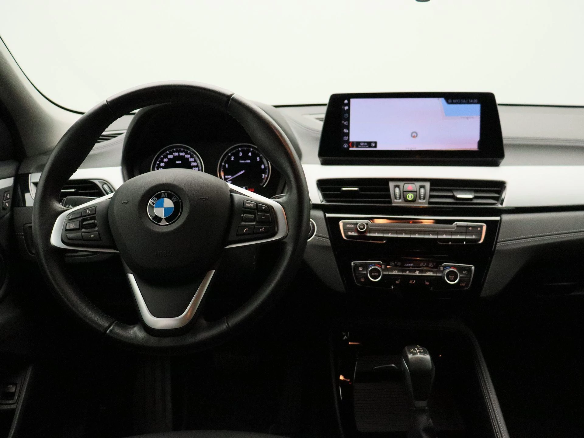Hoofdafbeelding BMW X2
