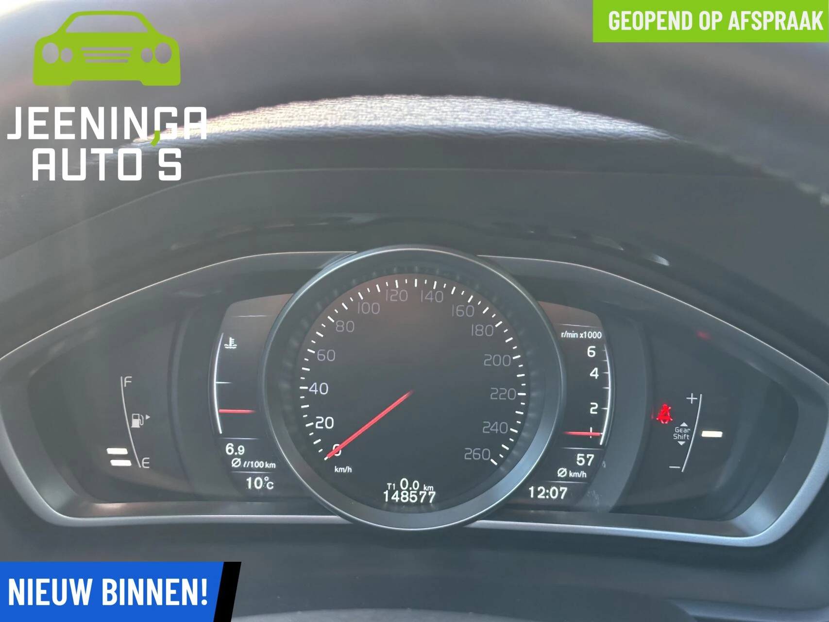 Hoofdafbeelding Volvo V40