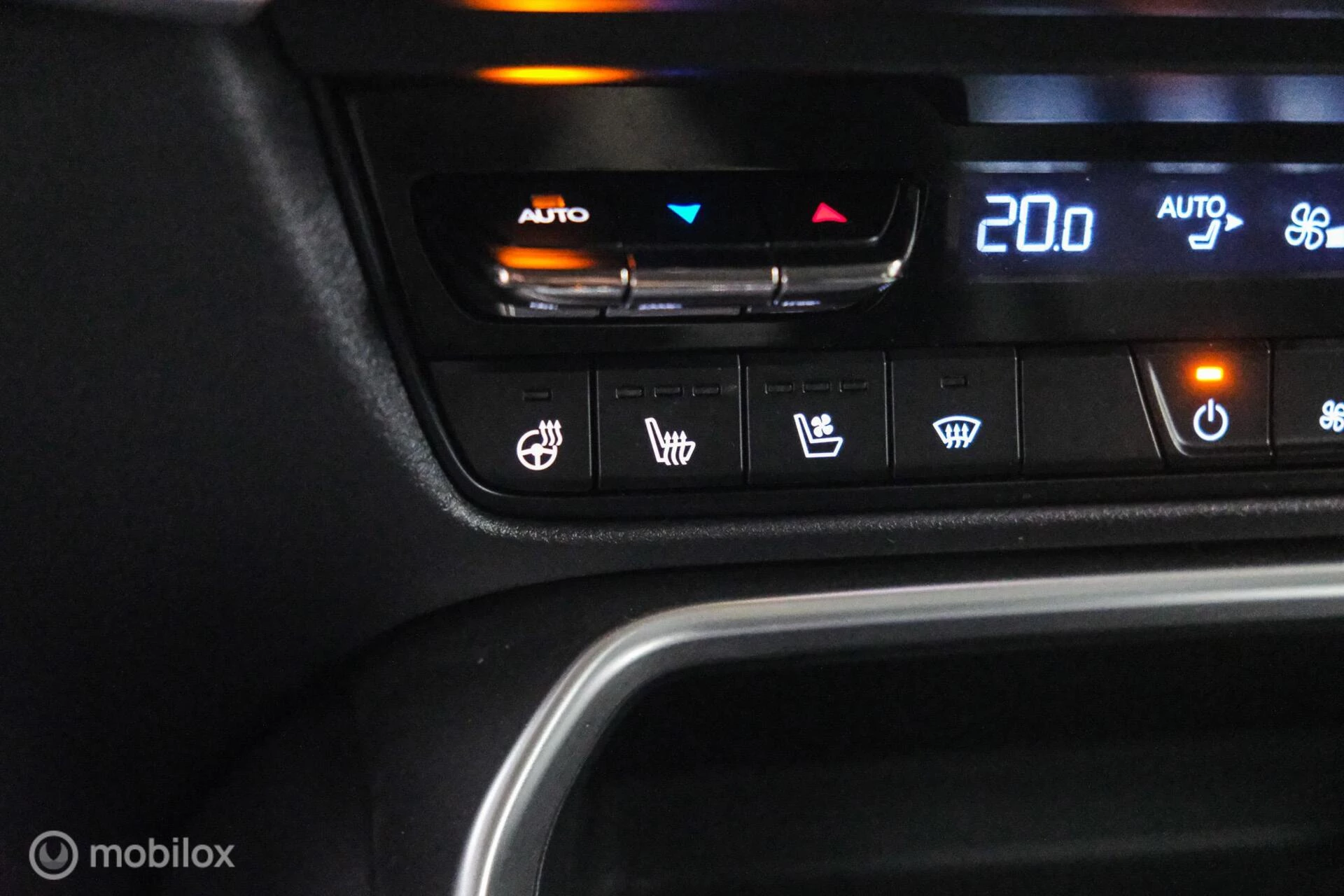 Hoofdafbeelding Mazda CX-60