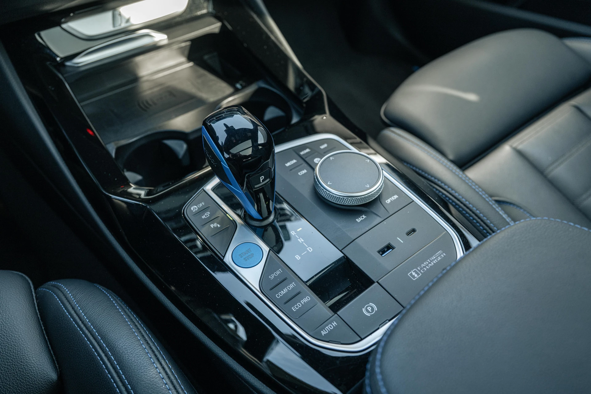 Hoofdafbeelding BMW iX3