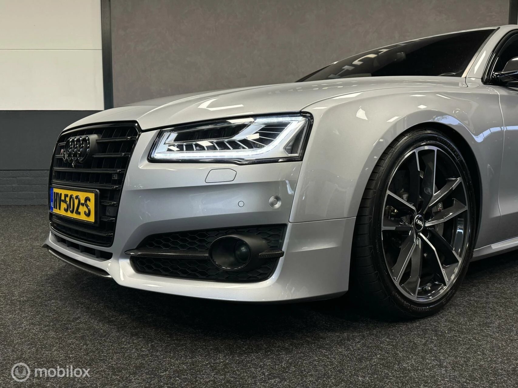 Hoofdafbeelding Audi S8