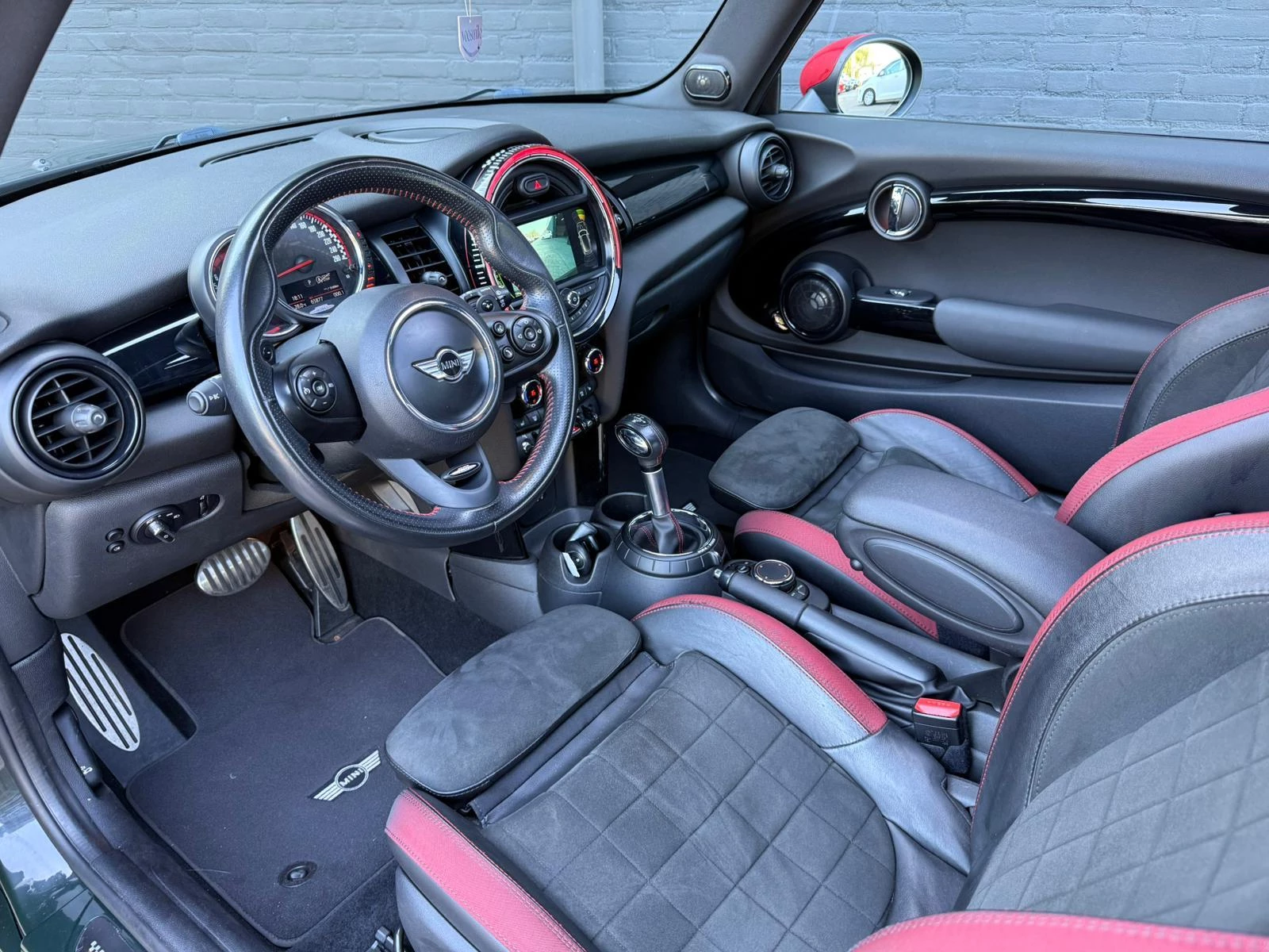 Hoofdafbeelding MINI Cooper
