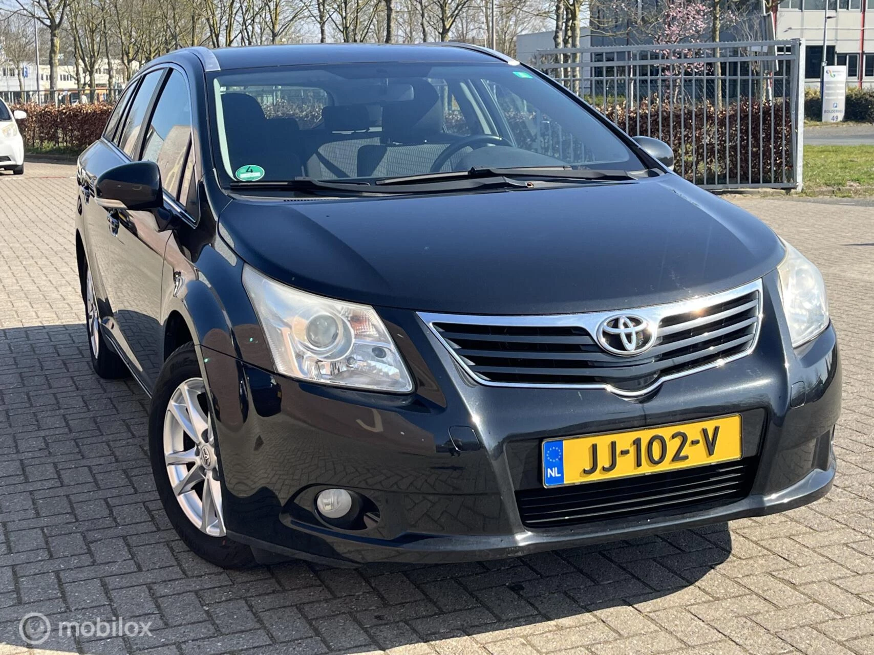 Hoofdafbeelding Toyota Avensis