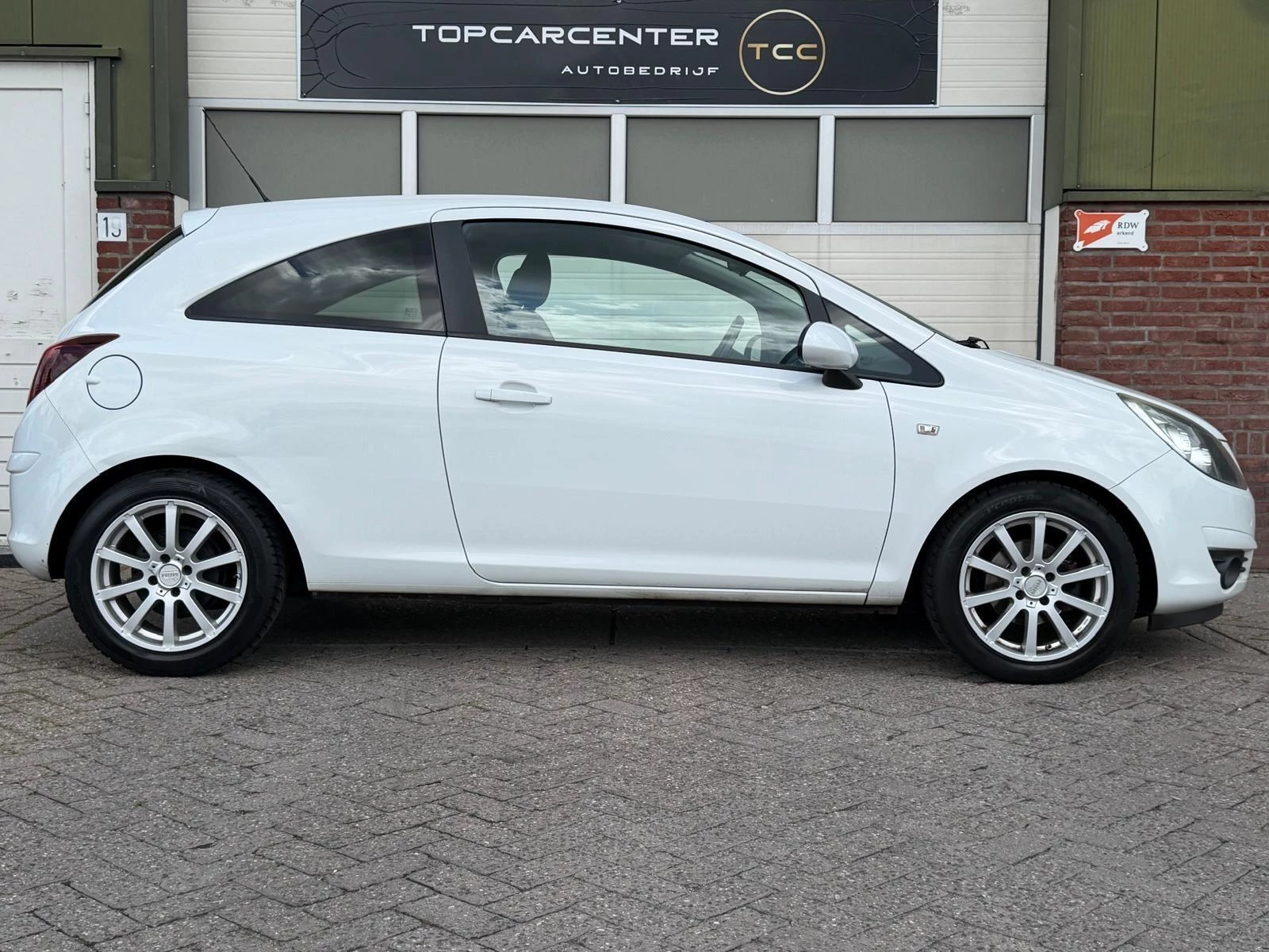 Hoofdafbeelding Opel Corsa