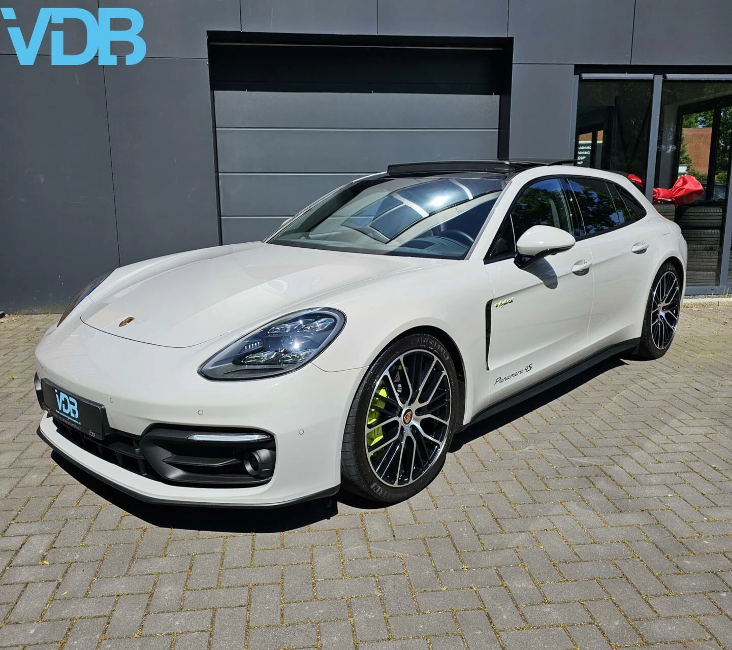 Hoofdafbeelding Porsche Panamera