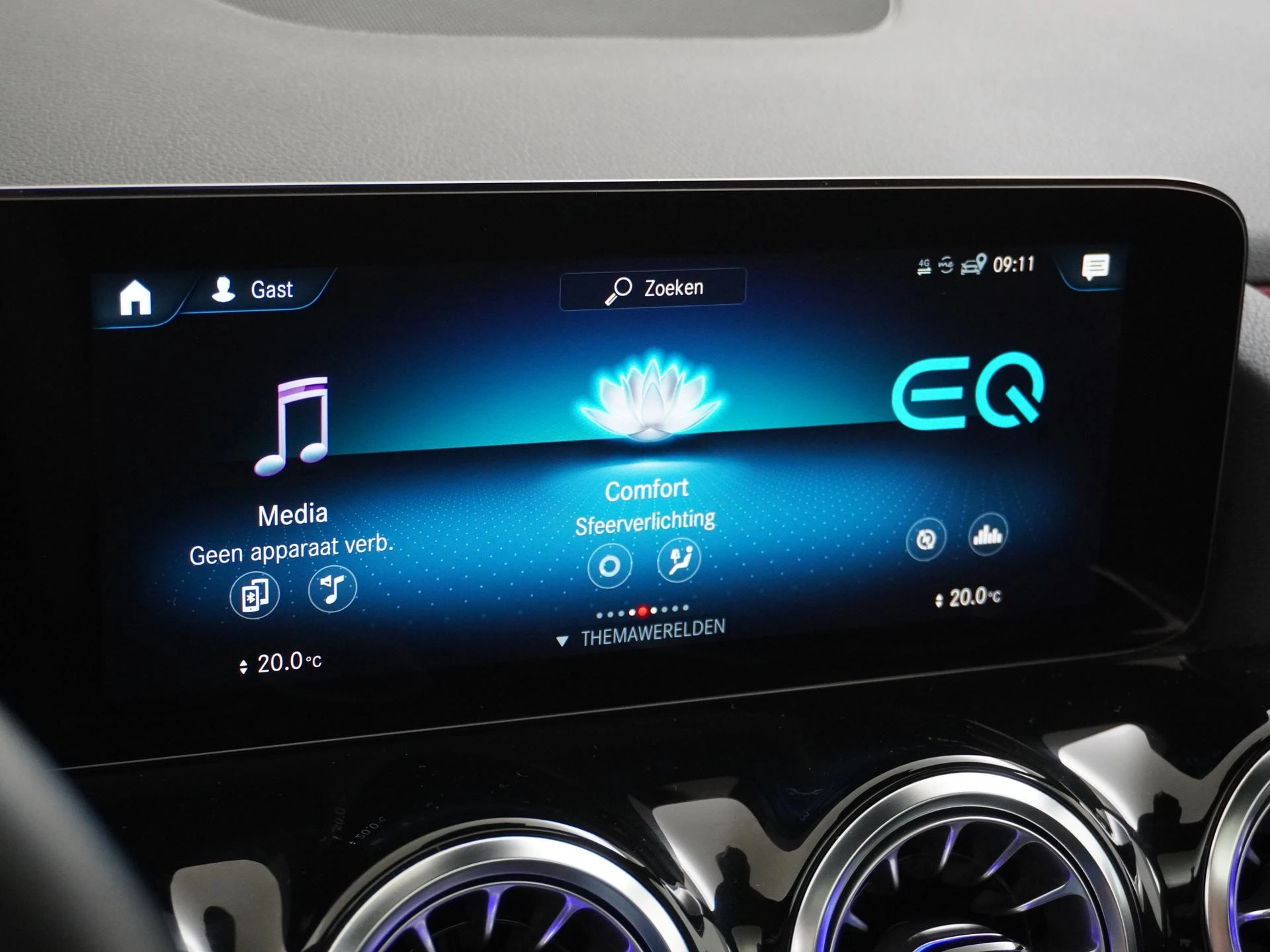 Hoofdafbeelding Mercedes-Benz EQA