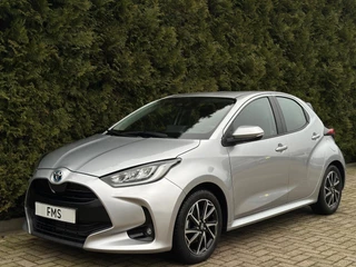 Hoofdafbeelding Toyota Yaris Toyota Yaris 1.5 Hybrid Active CarPlay Camera