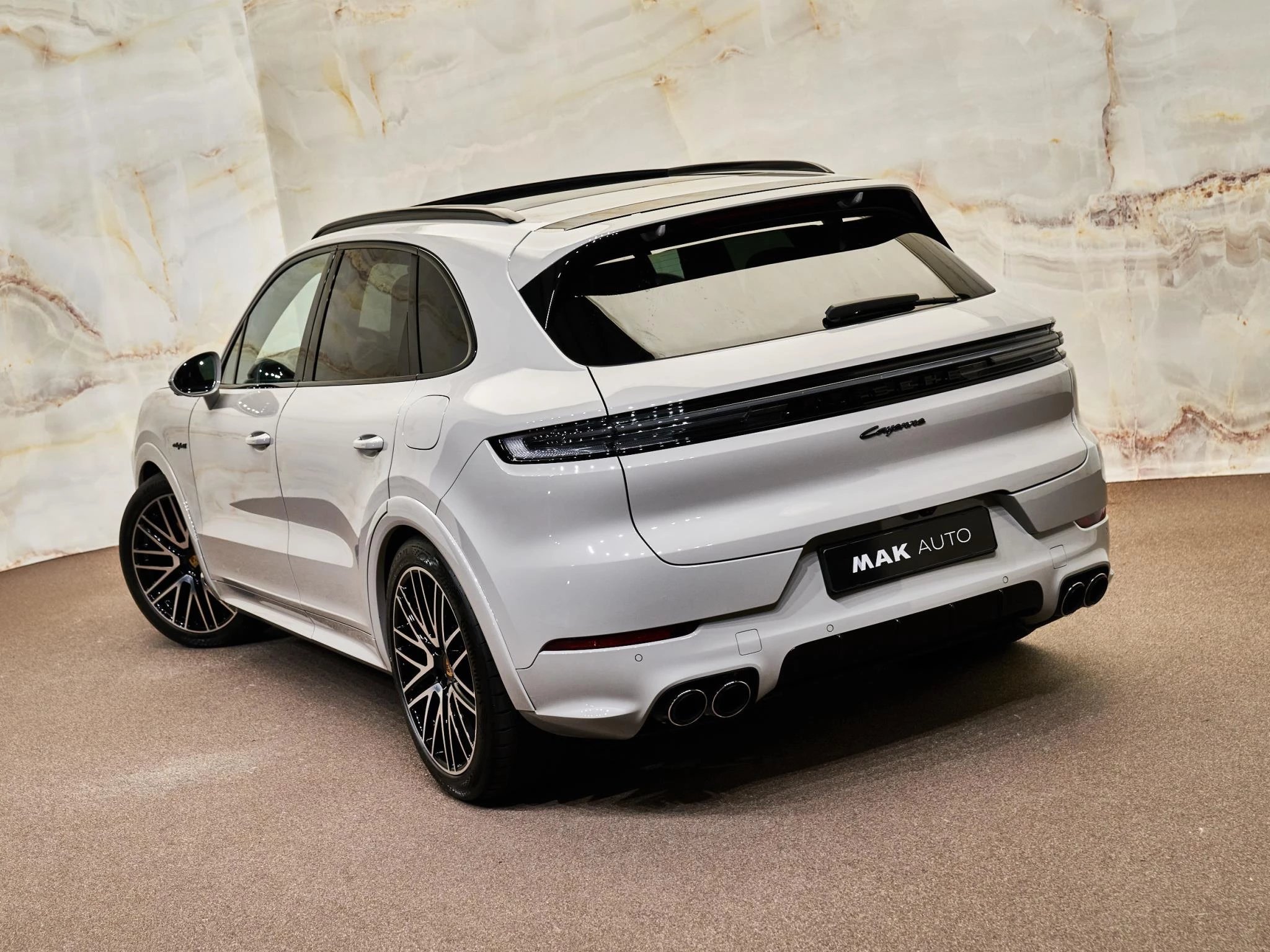 Hoofdafbeelding Porsche Cayenne