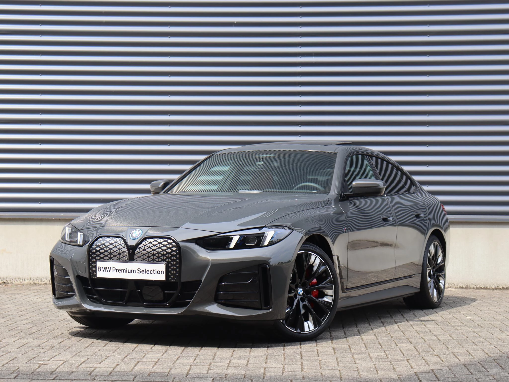 Hoofdafbeelding BMW i4