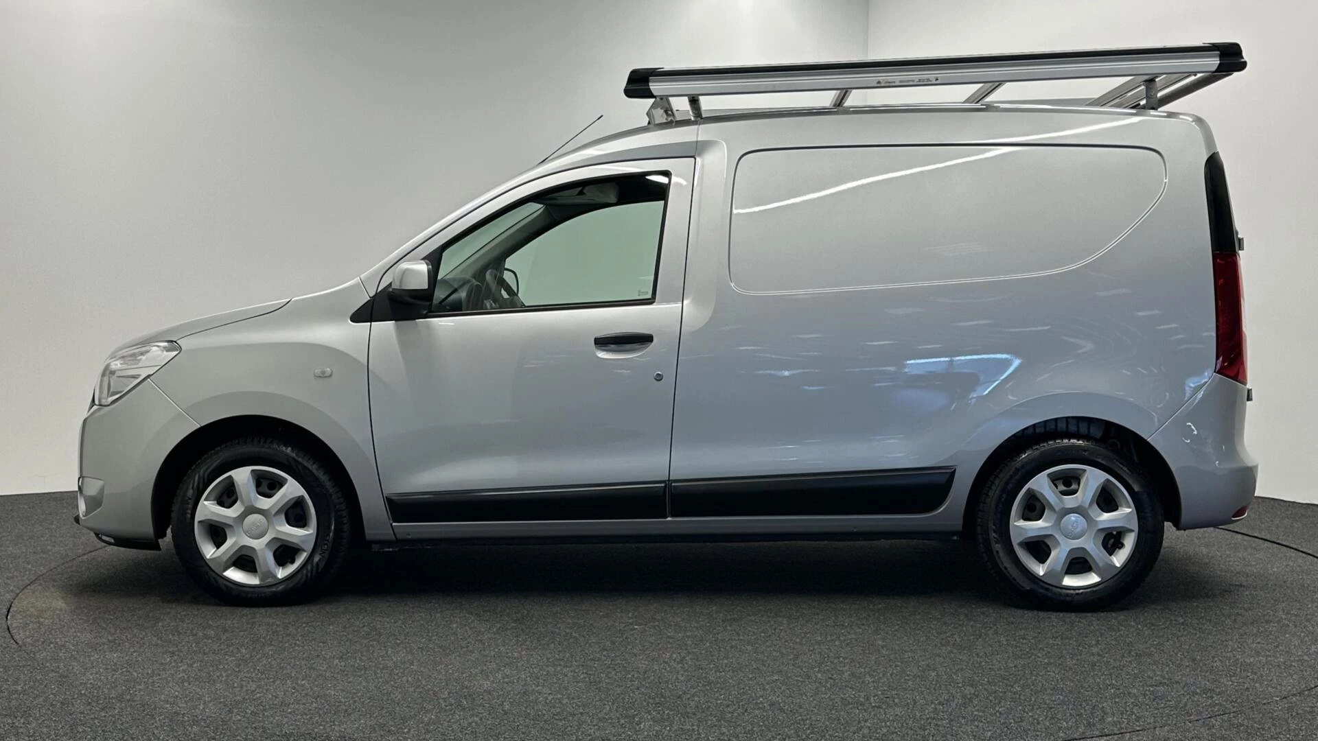 Hoofdafbeelding Dacia Dokker