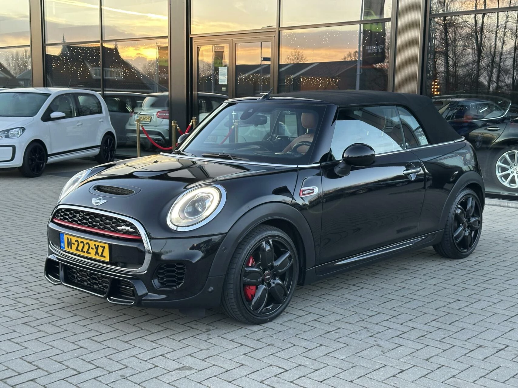 Hoofdafbeelding MINI Cooper Cabrio