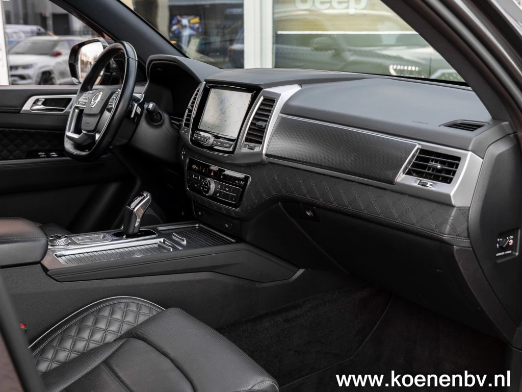 Hoofdafbeelding SsangYong Rexton