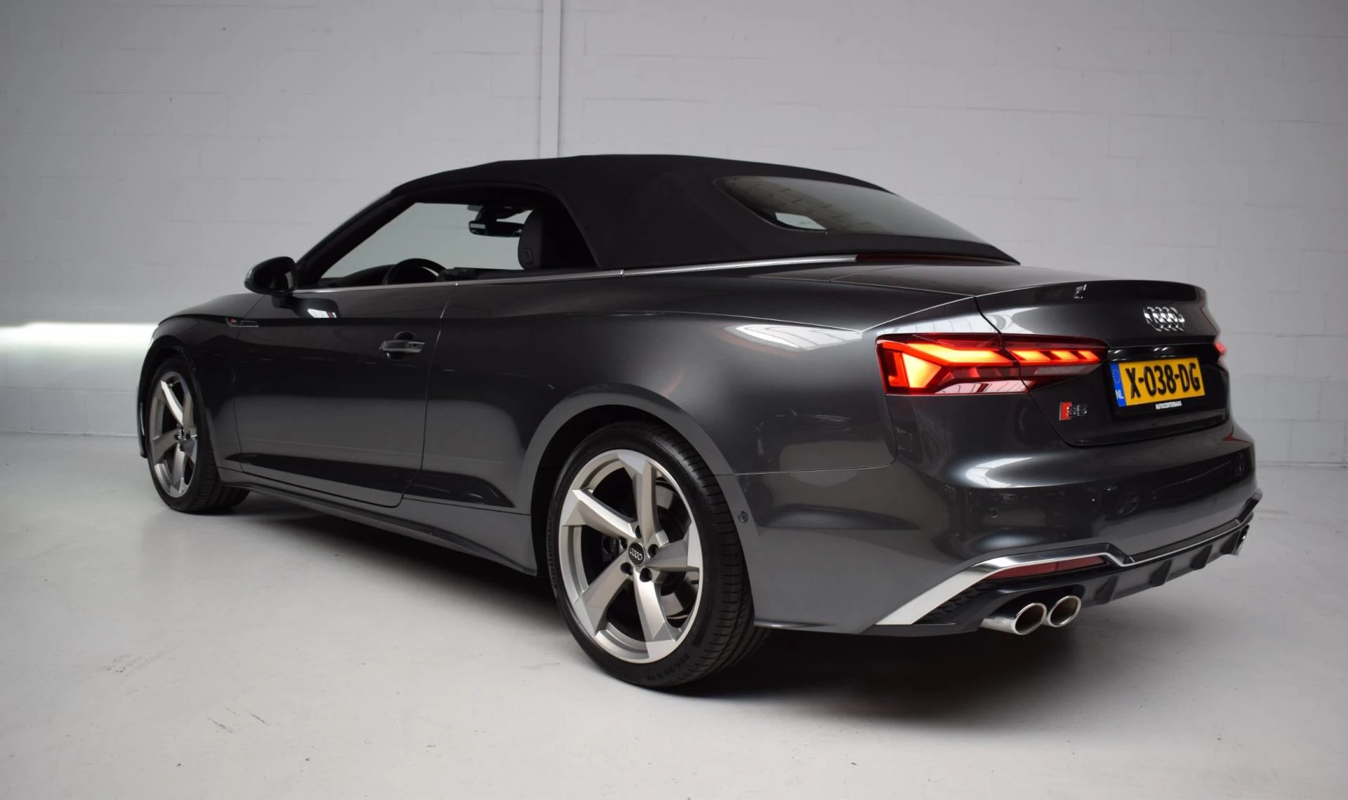 Hoofdafbeelding Audi S5