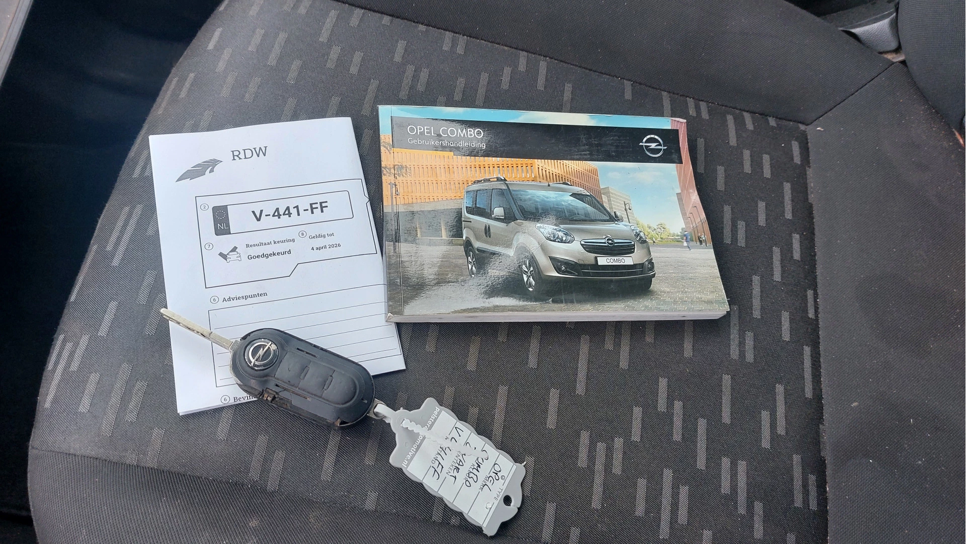 Hoofdafbeelding Opel Combo