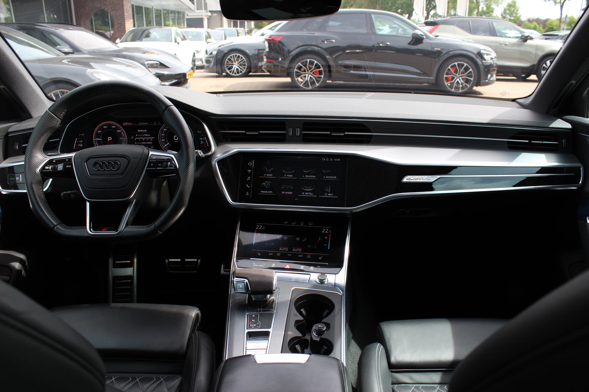 Hoofdafbeelding Audi A6