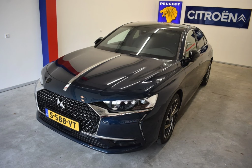 Hoofdafbeelding DS DS 9