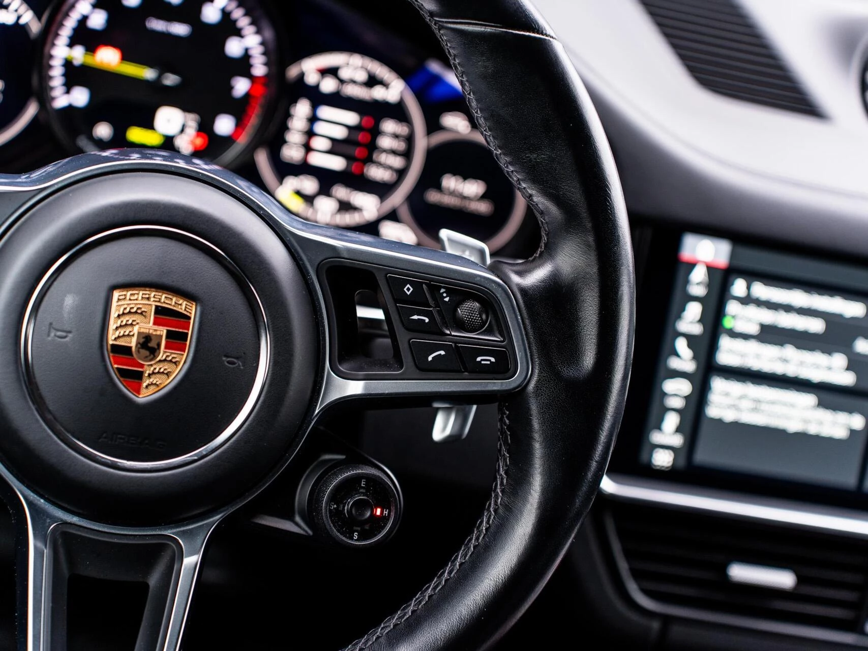 Hoofdafbeelding Porsche Cayenne