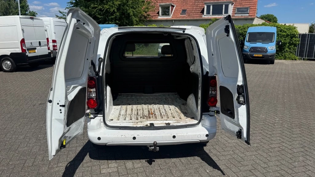 Hoofdafbeelding Peugeot Partner