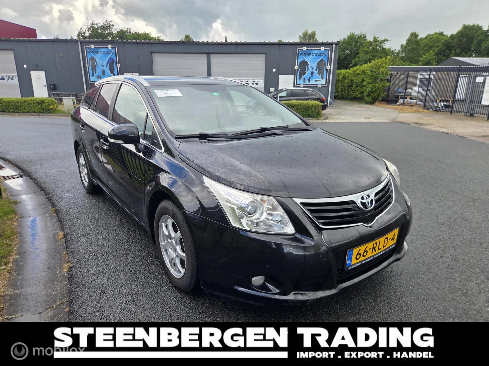 Hoofdafbeelding Toyota Avensis