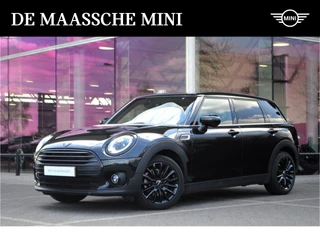 MINI Clubman Cooper Classic Automaat / Achteruitrijcamera / Comfort Access / LED / Comfortstoelen / Navigatie / Stoelverwarming