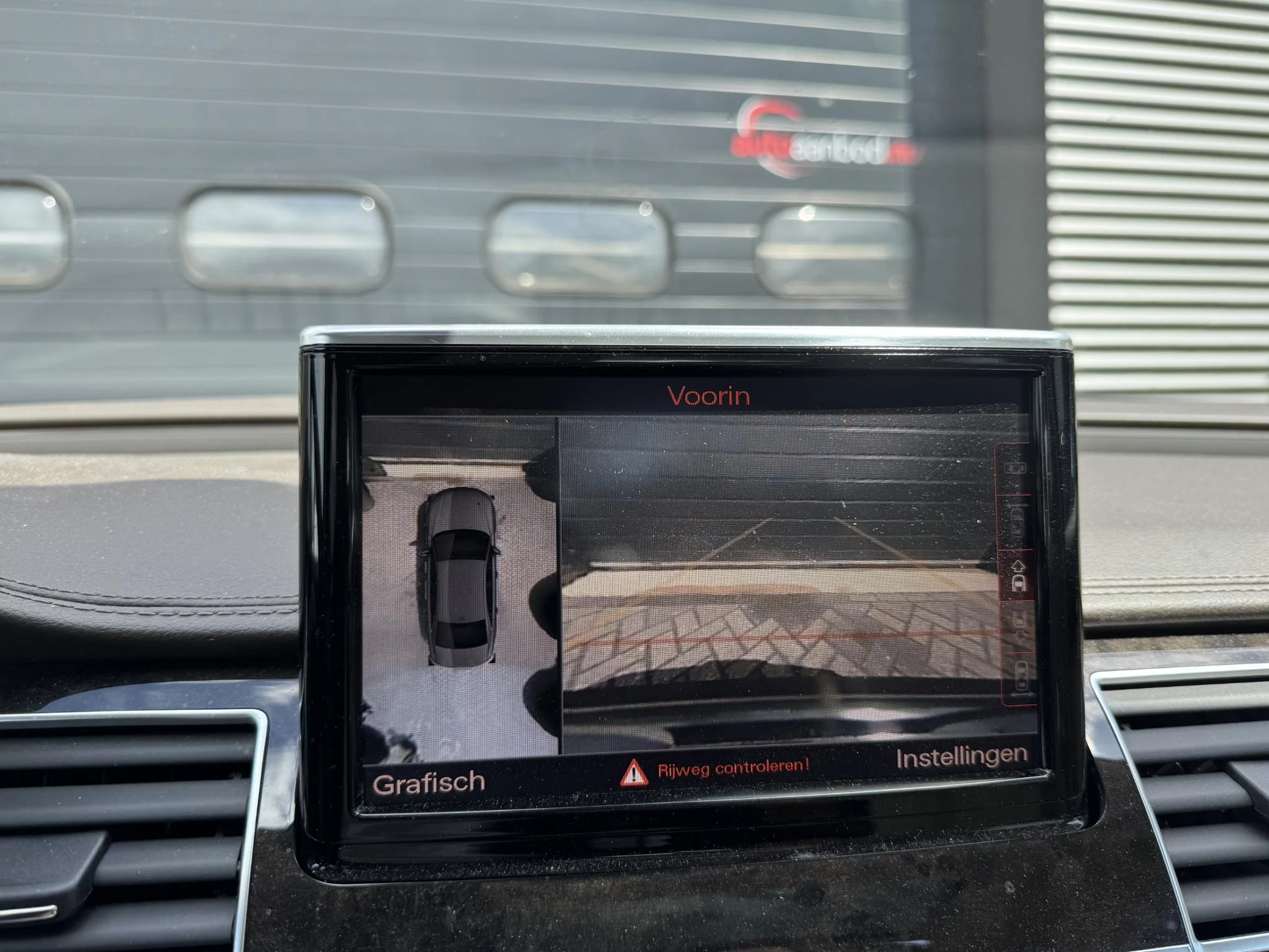 Hoofdafbeelding Audi A8